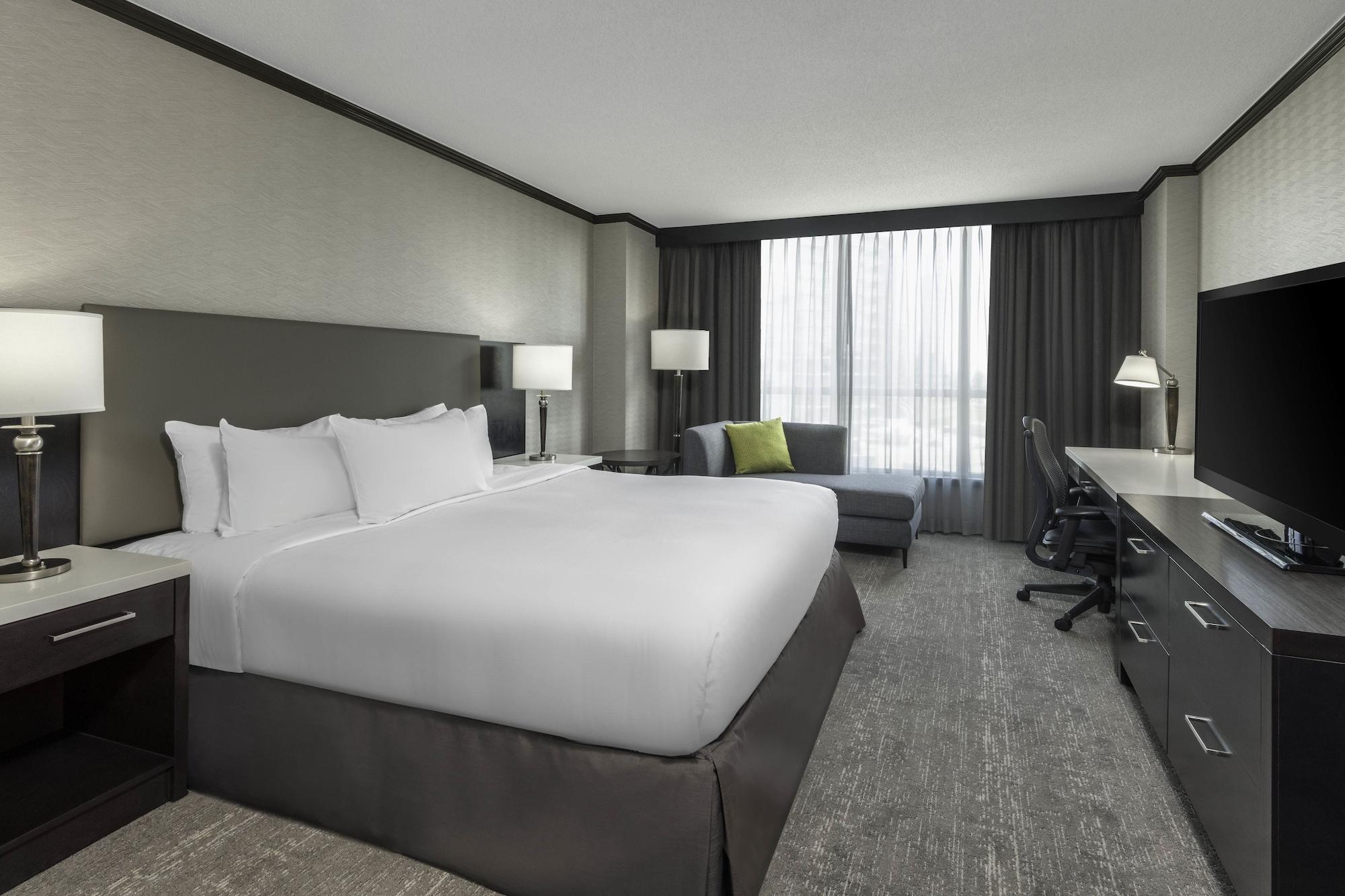 Hilton Vancouver Metrotown Бернабі Екстер'єр фото