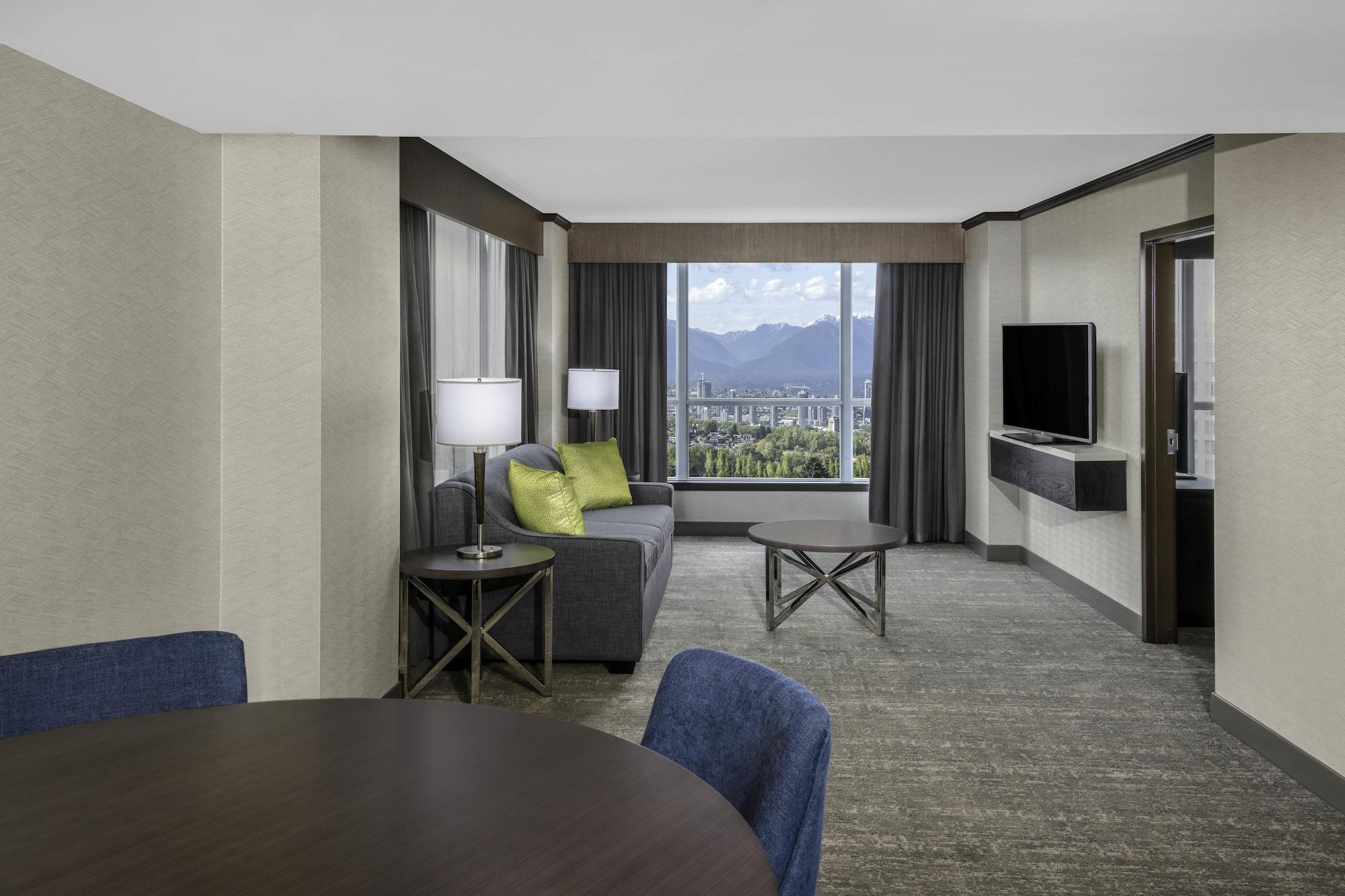 Hilton Vancouver Metrotown Бернабі Екстер'єр фото
