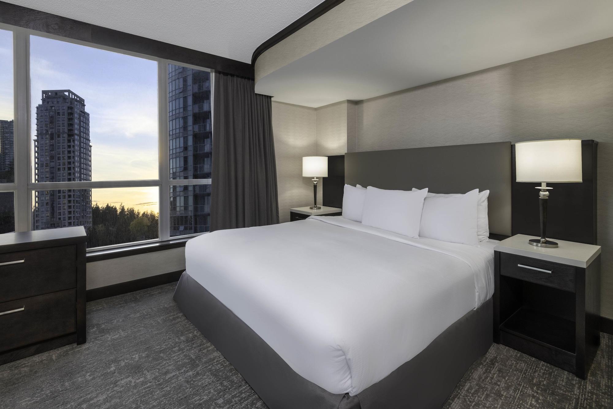Hilton Vancouver Metrotown Бернабі Екстер'єр фото