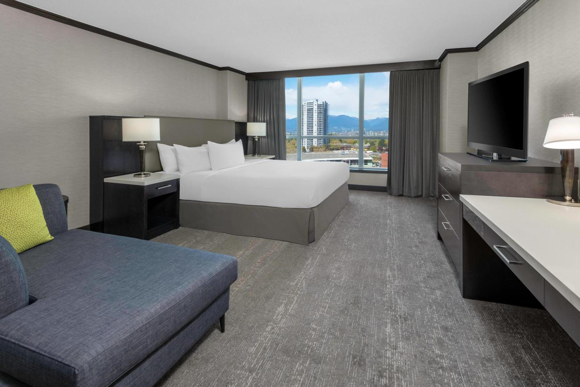 Hilton Vancouver Metrotown Бернабі Екстер'єр фото